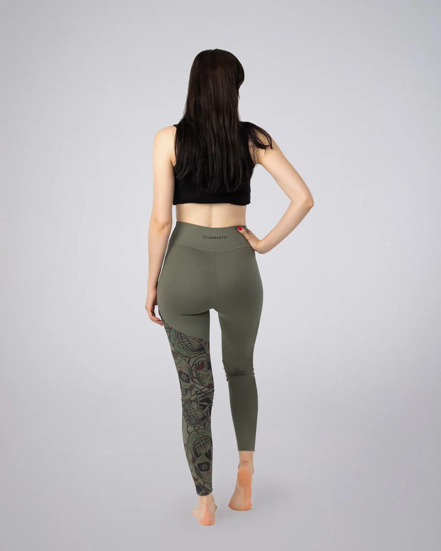 Image 3 of - ladiesleggingmulledbasilscalpprinted3jpg