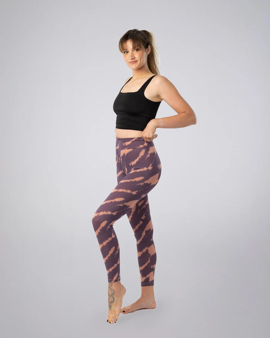 Image 2 of - ladiesleggingpinklilacaopprinteddesign2jpg