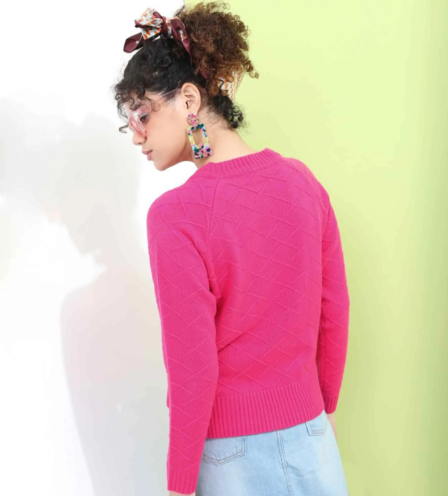 Women Solid Round Neck Sweater